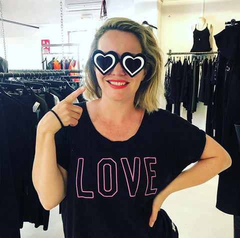 PEACE Unisex T-shirt Grey / Red