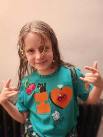 T-SHIRT CUSTOMISING KIT